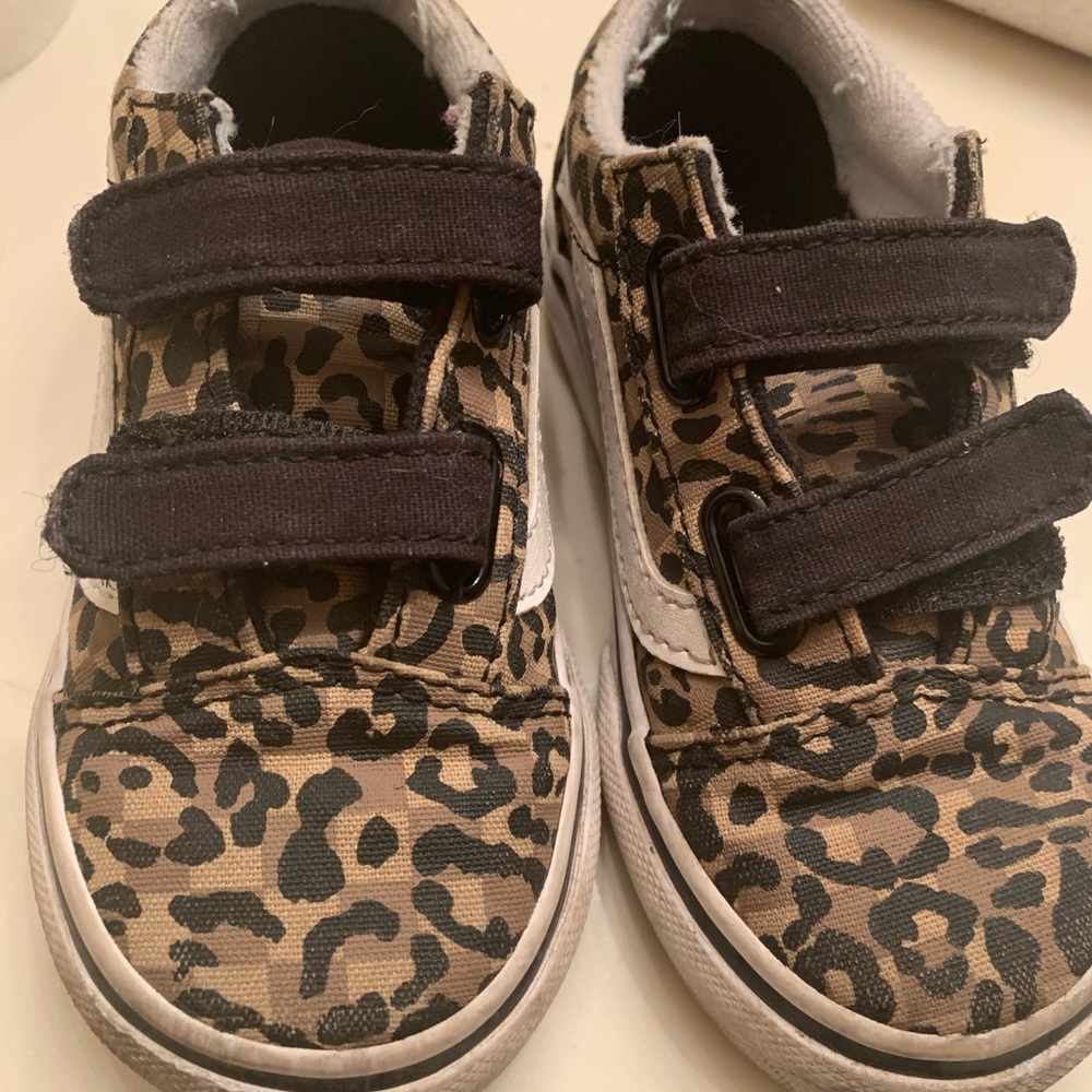 Toddler size 8 vans